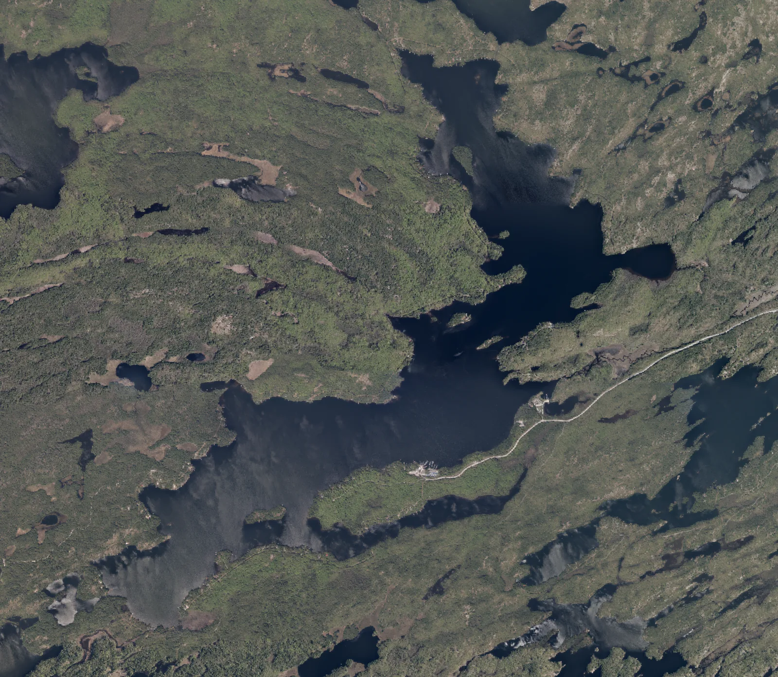 Aerial photograph of Anstruther Lake.