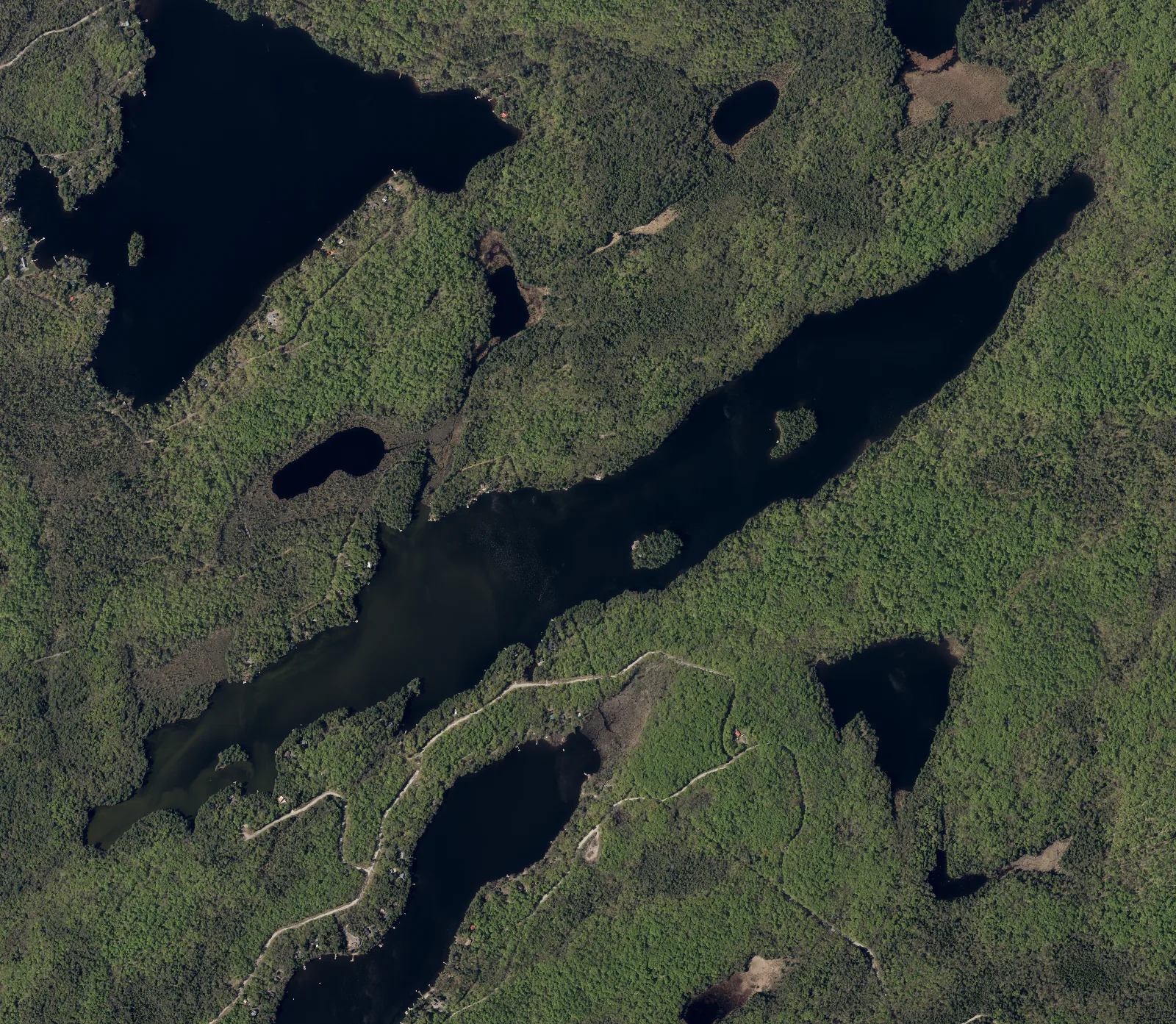 Aerial photograph of Bigwind Lake.