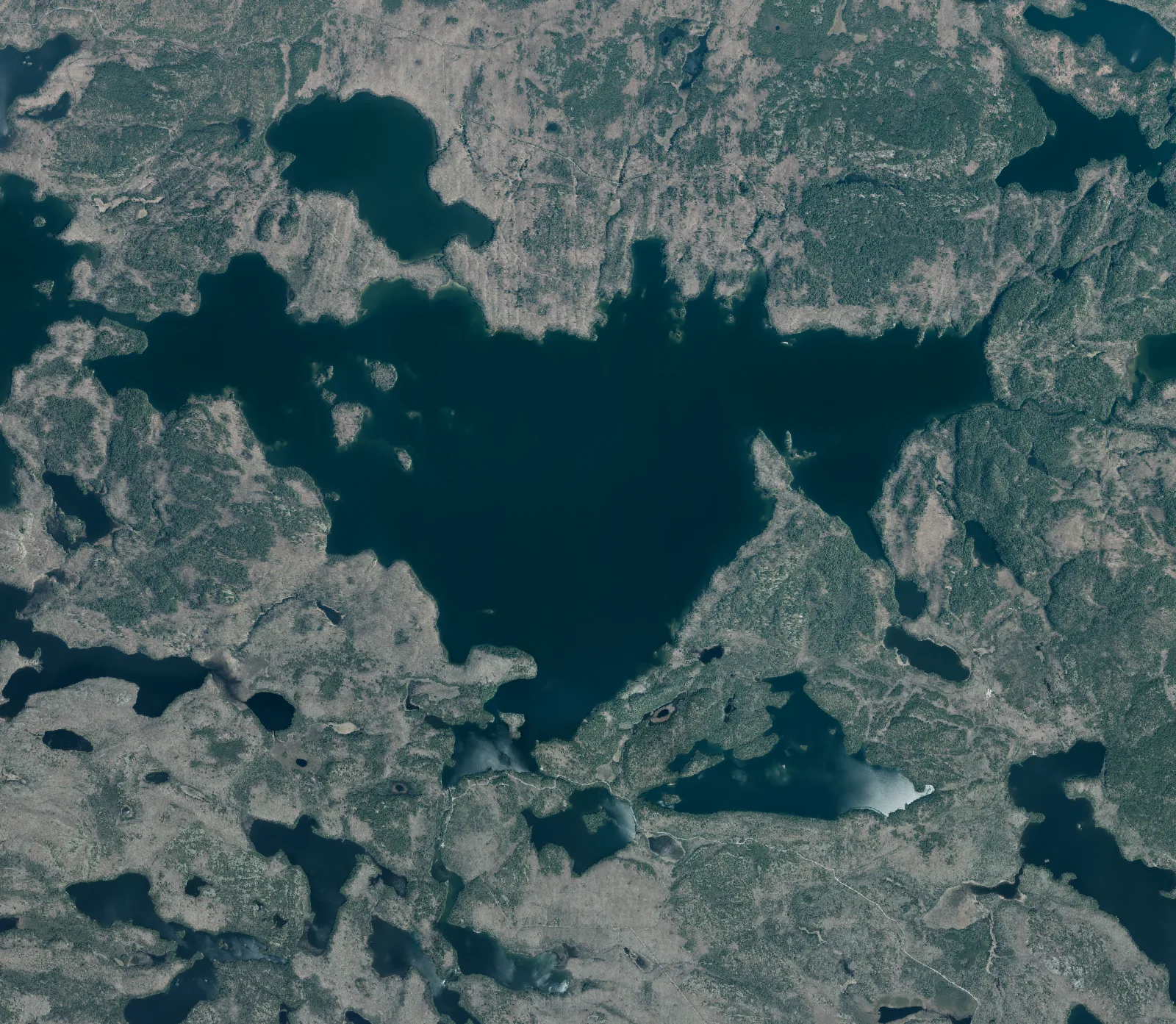 Aerial photograph of Chiblow Lake.