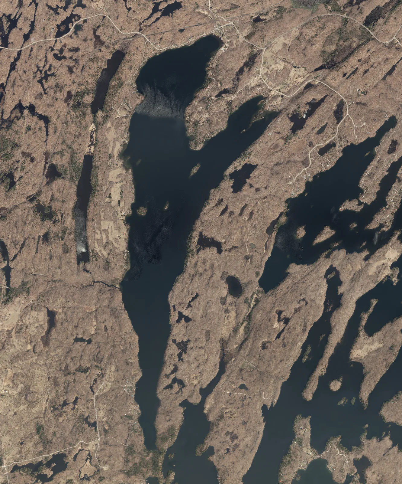 Aerial photograph of Crow Lake.