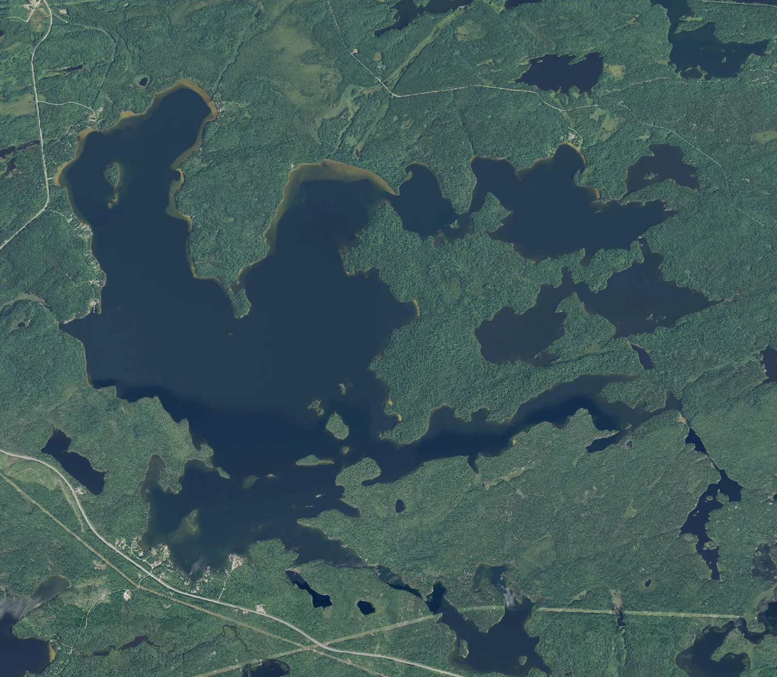 Aerial photograph of Eva Lake.