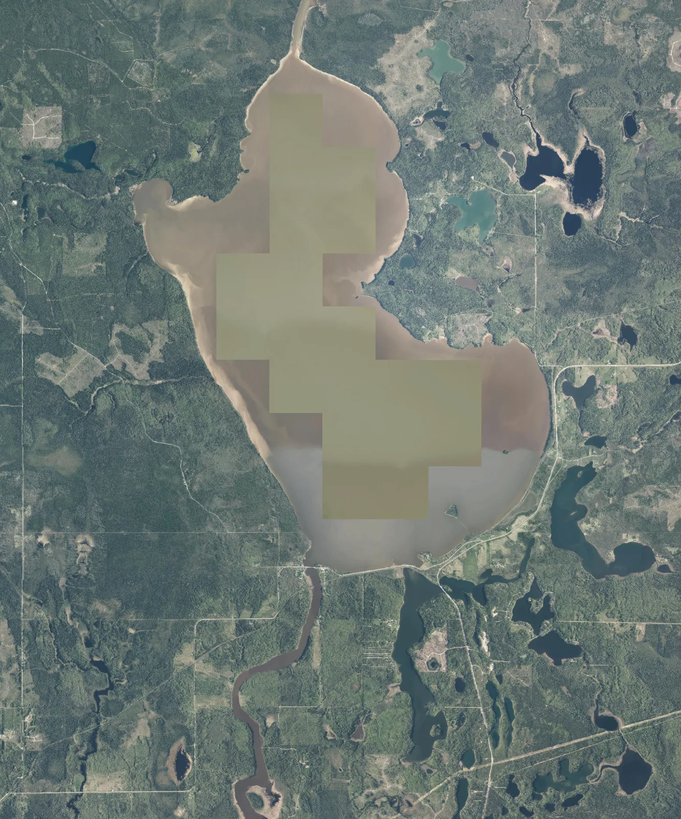Aerial photograph of Frederick House Lake.