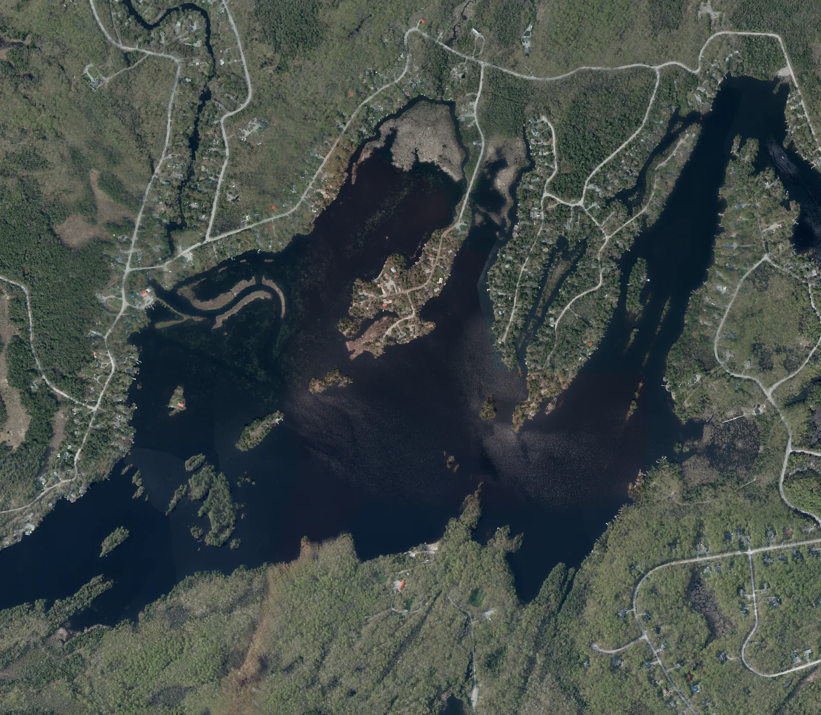 Aerial photograph of Little Bald Lake.