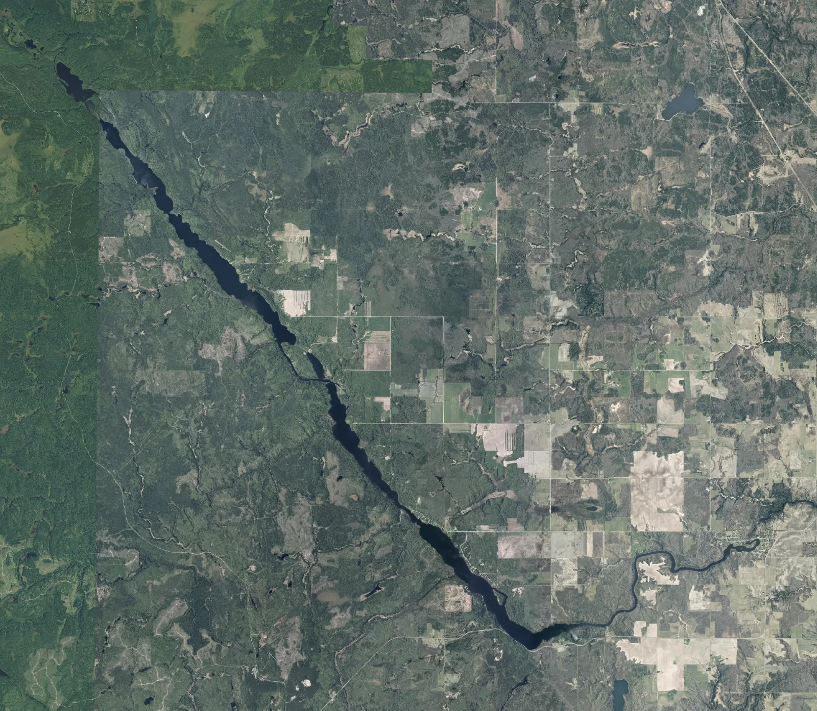 Aerial photograph of Long Lake.