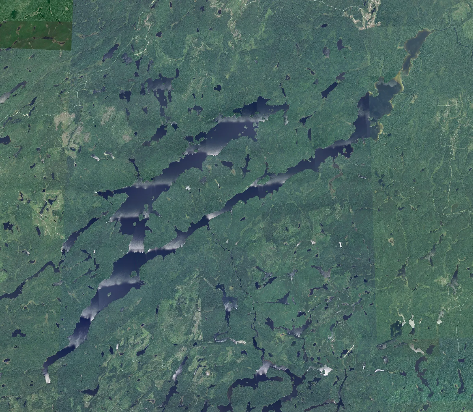 Aerial photograph of Missinaibi Lake.