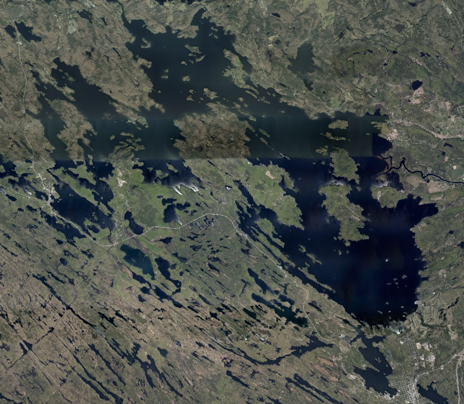 Aerial photograph of Lake Muskoka.