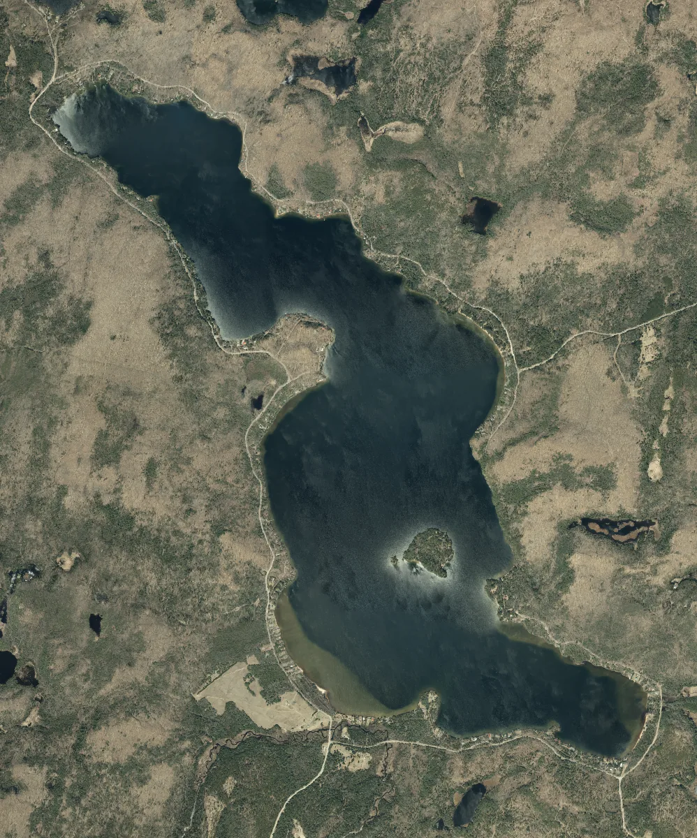 Aerial photograph of Papineau Lake.