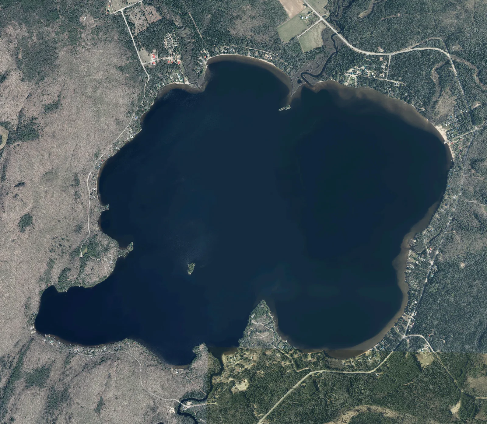Aerial photograph of Sand Lake.